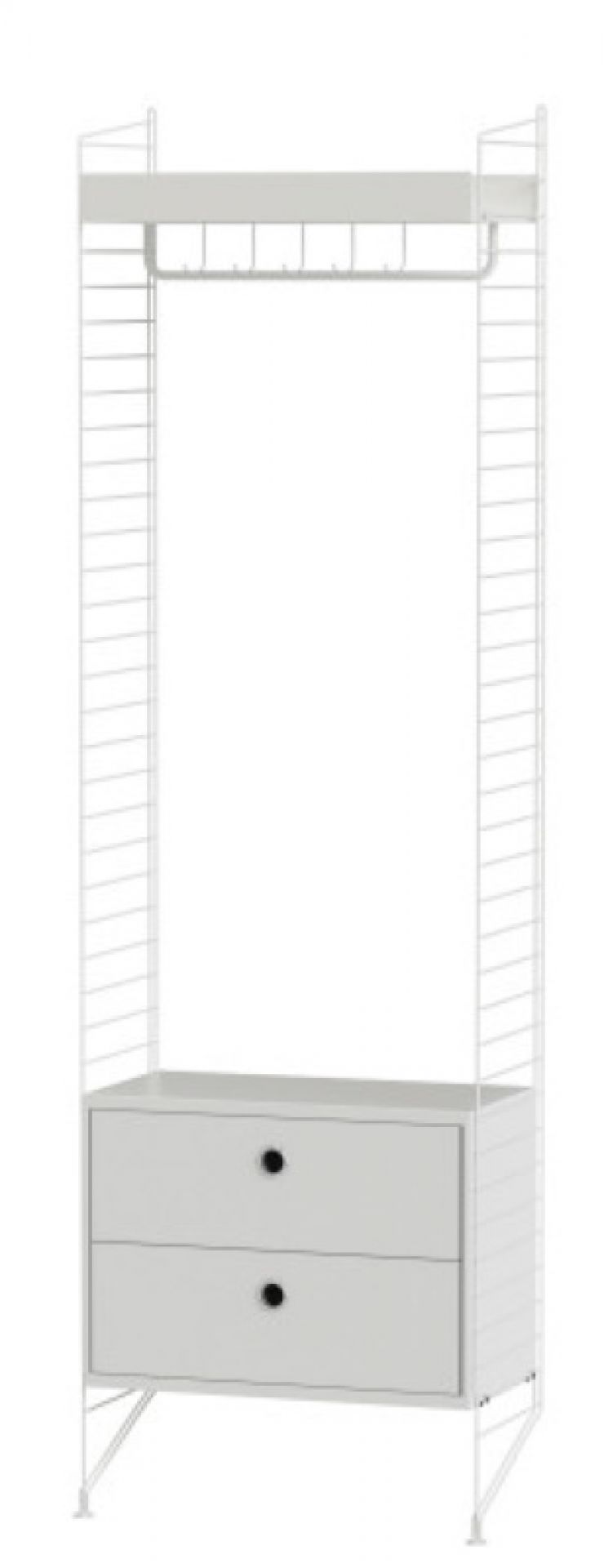 String Système de rayonnage au sol des couloirs M String Furniture